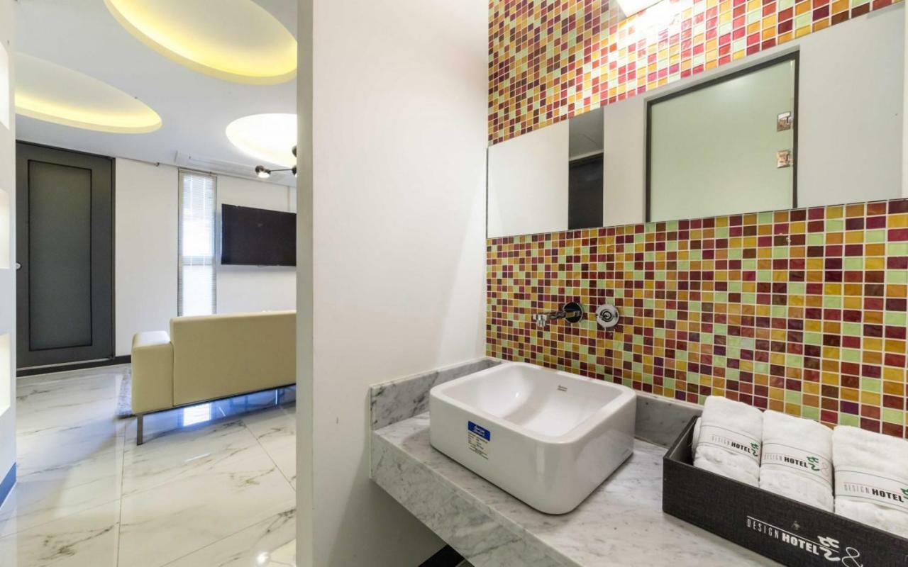 Design Hotel Ddeul& Osan Екстериор снимка