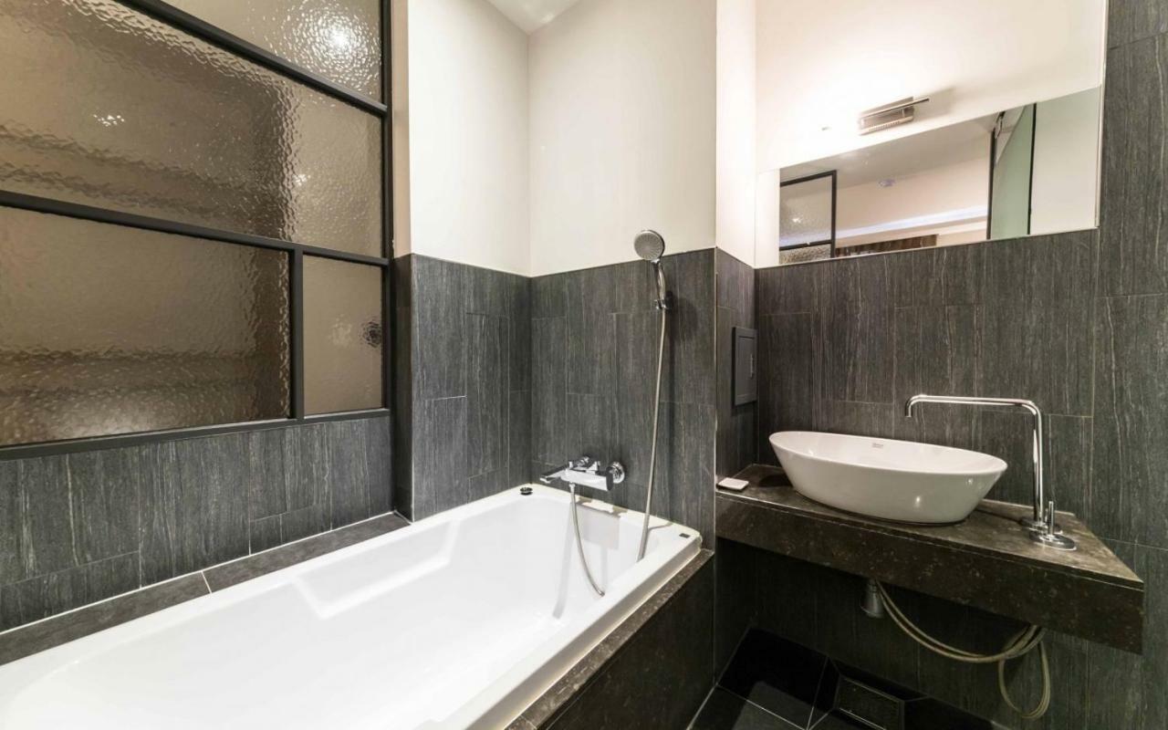 Design Hotel Ddeul& Osan Екстериор снимка